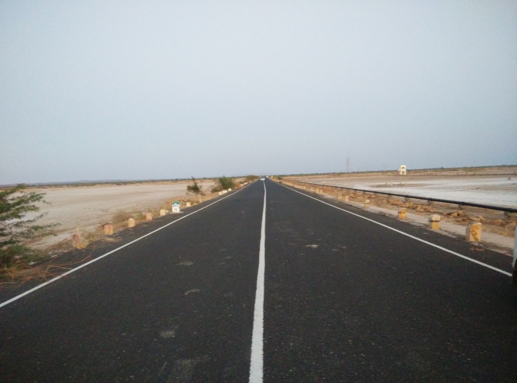 On the way to Dholavira 